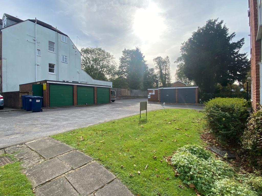 Hendon Lane, Finchley